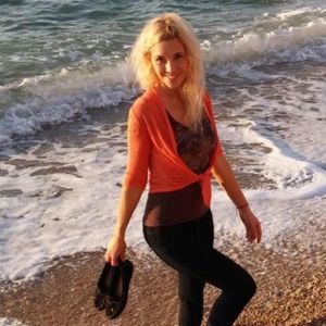 Meet your Posher, Alina